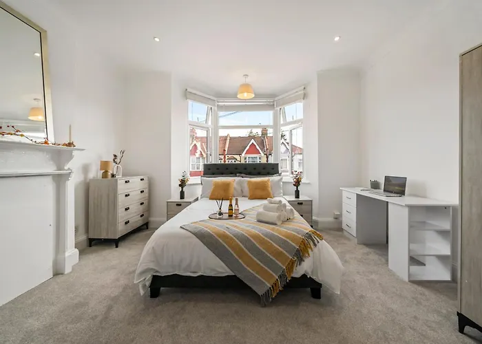 London Wembley Luxury Stay 2Br Apartment Next To Stadium With Free Parking