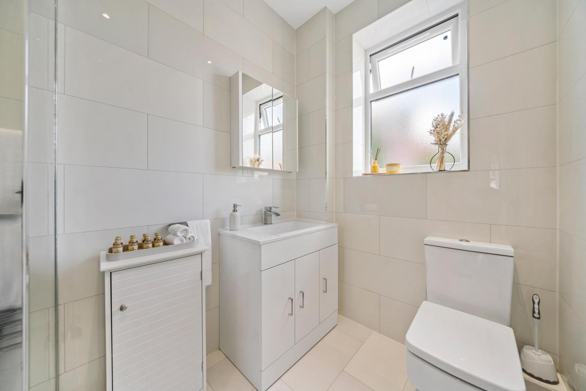 London Wembley Luxury Stay 2Br Apartment Next To Stadium With Free Parking *